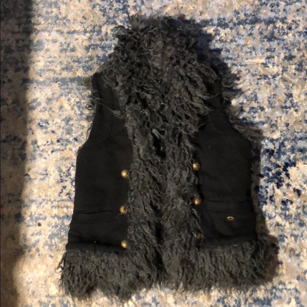 Juicy Black furry vest